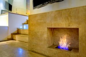 Apple Motel ( Adults Only )