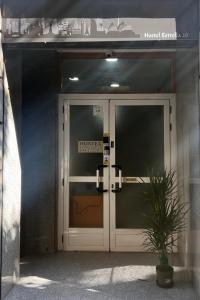 Hostel Estrella 20 - Объекты без категории в городе Мадрид