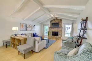 Home with Trail Access and Fire Pit in Bella Vista! - Jane