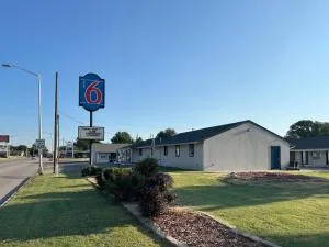 Motel 6 Ponca City, OK - Wakita