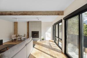 Station Hideaway with Private Spa