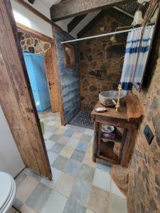 Rural escape wstunning views, jacuzzi and sauna