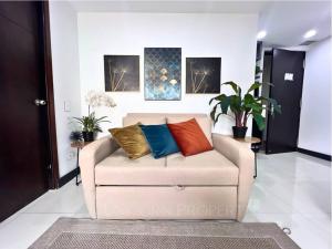 Luxury Studio in El Poblado Modern Charm