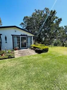 Coastal Hideaway - Full Linen Provided - Stuarts Point