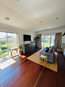 Coastal Hideaway - 1 Ocean St SWR