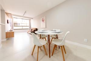 Custo Benefício c Garagem na Quadra do Mar AD6033