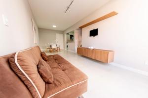 Custo Benefício c Garagem na Quadra do Mar AD6033