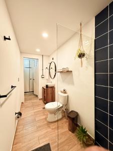 Apartamento amoblado asiste a Guns N Roses NID201 By Roots Rentals