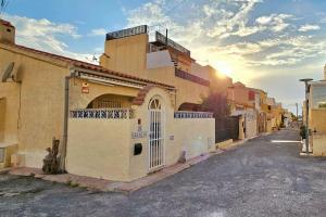 Casa Lou - urbanizacion La Marina