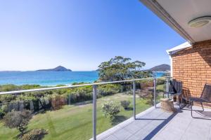 Luskin Lodge 11 stunning water views