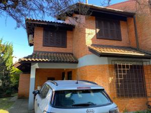 Sobrado do Lago Gramado - Localizado em um Bairro Nobre e arborizado