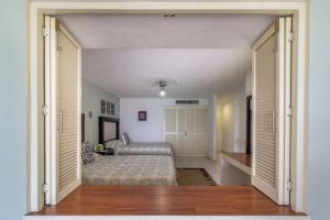 Casa Vista Hermosa - Beautiful Beach front condo