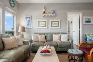 Sea Leggs Cabin home