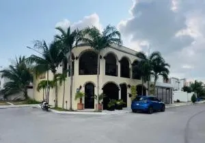 Casa Castillo Playa - Lafitte
