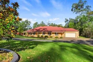 La Hacienda - 10 acre country home - 10 guests - Ebenezer