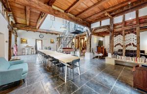 Maisons de vacances Stunning Home In Ossages : photos des chambres