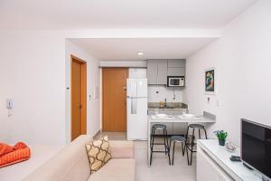 Nosso Apê On Marechal: Ar-condiconado | Wi-fi | Vaga p moto - NA0302