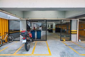 Nosso Apê On Marechal: Ar-condiconado | Wi-fi | Vaga p moto - NA0302