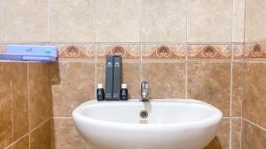 Best Deal and Cozy 2BR Puri Garden Apartment By Travelio