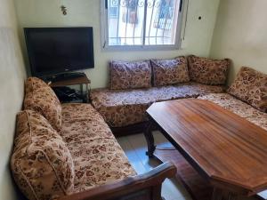 à 10 minutes du grand mall dAfrique, WiFi Netflix 1ère étage