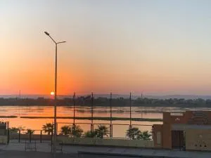 Luxor Apparment - El Bayâdîya