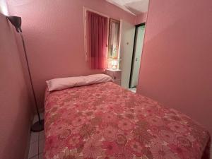 Appart 2 pièces avec piscine et parking à Port Camargue - FR-1-250-293