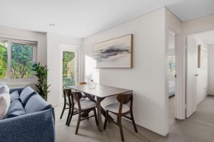 Stylish Clovelly Getaway near Bondi Beach