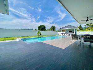 Hua Hin pool villa