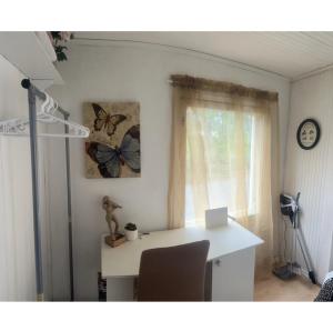Small wooden house apartment 1 km from river Turku