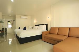 Giggling Tree Resort