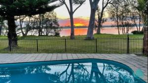 Lake Sabai - Waterfront and private pool