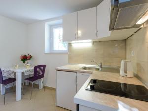 Apartment Pavlina - One Bedroom Apartment with Terrace