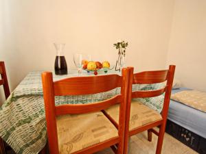 1 bedroom apartment with garden