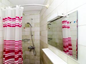 Apartments Paula - Studio Apartment with Terrace and Sea View