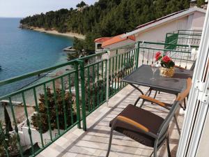 House Karlo Apartments - One-Bedroom Apartment with Sea View A3