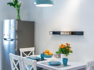 Apartment Simovi - Two Bedroom Apartment with City View