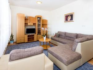 Magdales - Comfort Three Bedroom Apartment