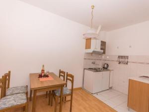 Apartments Masteli - One Bedroom Apartment with Balcony and Sea View br 1