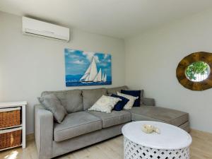 Apartment Kate - Two Bedroom Apartment with Sea View