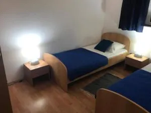 Guest House San Antonio-One Bedroom Apartment Ground Floor no 3 - Rogotin