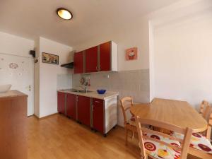 Apartments Melita - Superior Two Bedroom Apartment with Balcony and Sea View A4