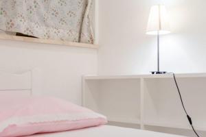 Apartments Villa Kameja - One Bedroom Apartment with Balcony and Nature Reserve View Zeleni