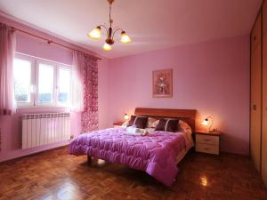 Apartment Villa IN - Four-Bedroom Apartment with Private Pool