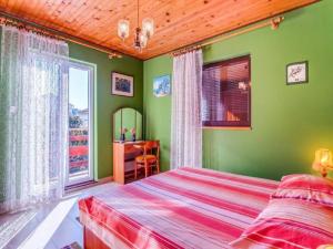 Apartment Blamax with Terrace and Sea View