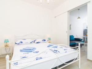 ABC Lapad Apartments - Superior One Bedroom Apartment with City View Apartment C