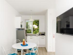 ABC Lapad Apartments - Superior One Bedroom Apartment with City View Apartment C 