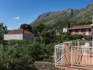 Villa Dubravka - Superior Studio Apartment with Balcony and Sea View Apartman 3