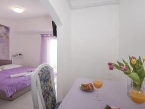 Apartments Villa Angela - Studio Apartment with Terrace and Sea View Angela