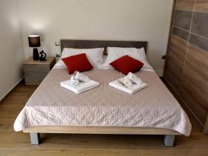 Fancy Apartments Dream - Modern One Bedroom Apartment with Balcony and Sea View 3