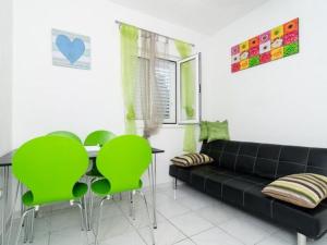 Apartments Ammos - One Bedroom Apartment with Shared Terrace and Sea View Veliki